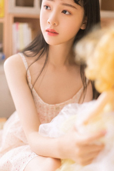 丰满乳亲伦小说